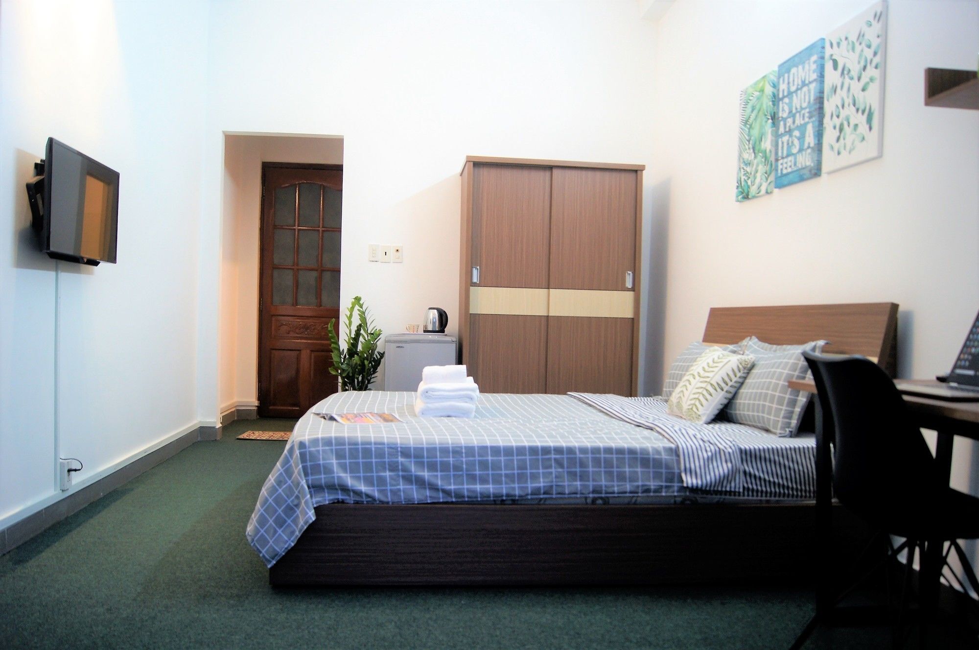 Khách sạn Holo Fairy House Saigon - Adult Only TP. Hồ Chí Minh