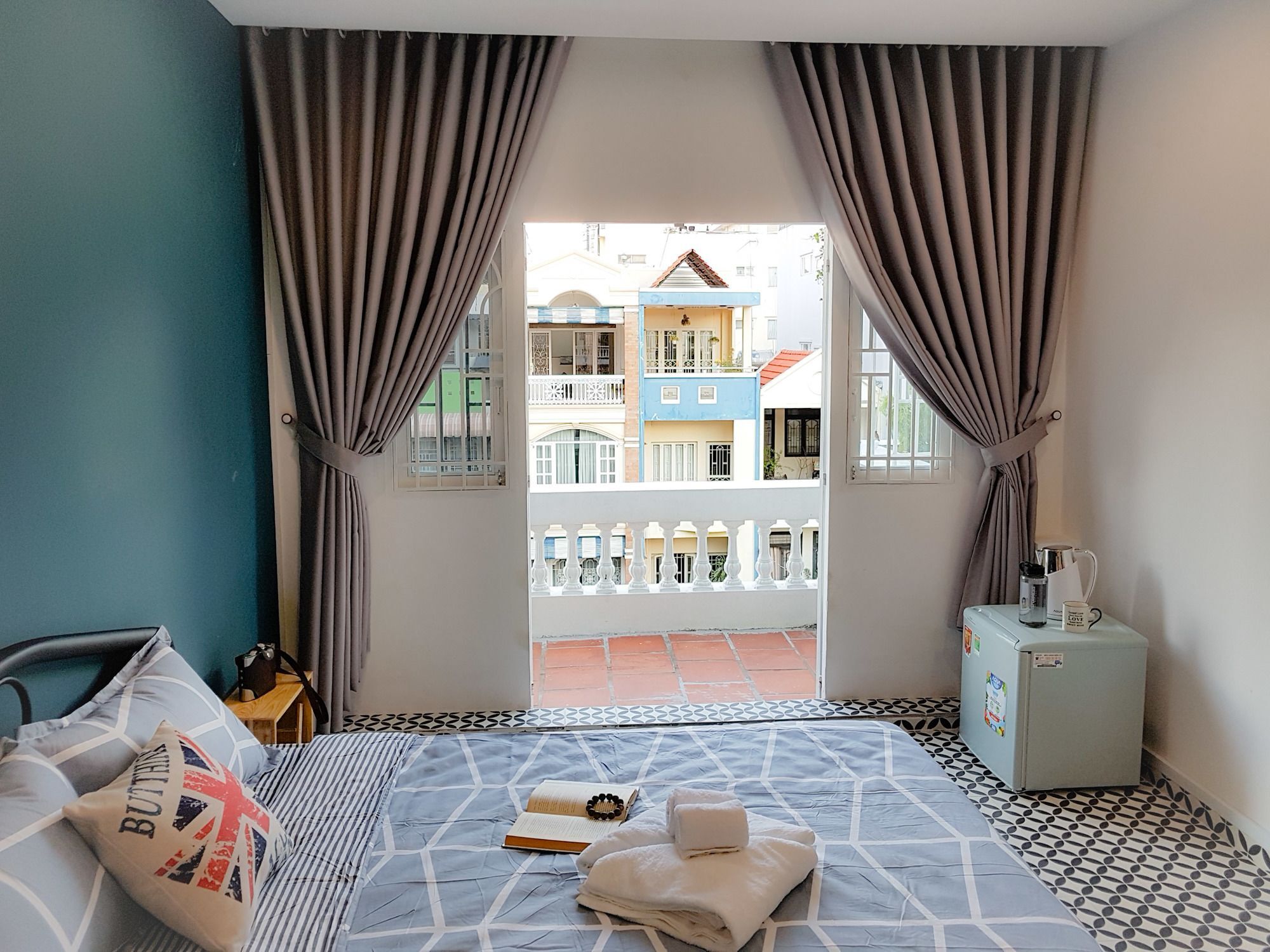 Khách sạn Holo Fairy House Saigon - Adult Only 2*